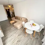 Sunrise Apartament Golem (Tirana)