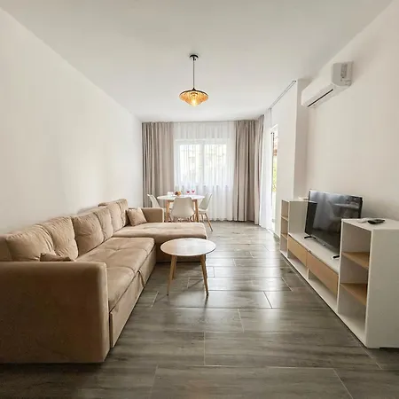 Sunrise Διαμέρισμα *